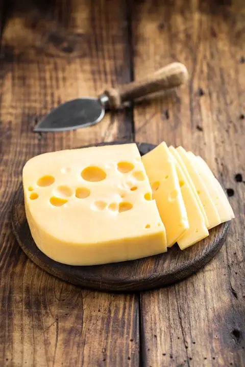 7 Healthiest Cheeses