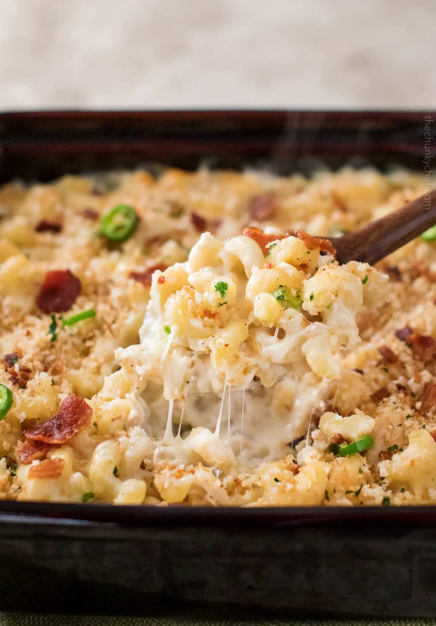 Baked Jalapeño Popper Mac and Cheese