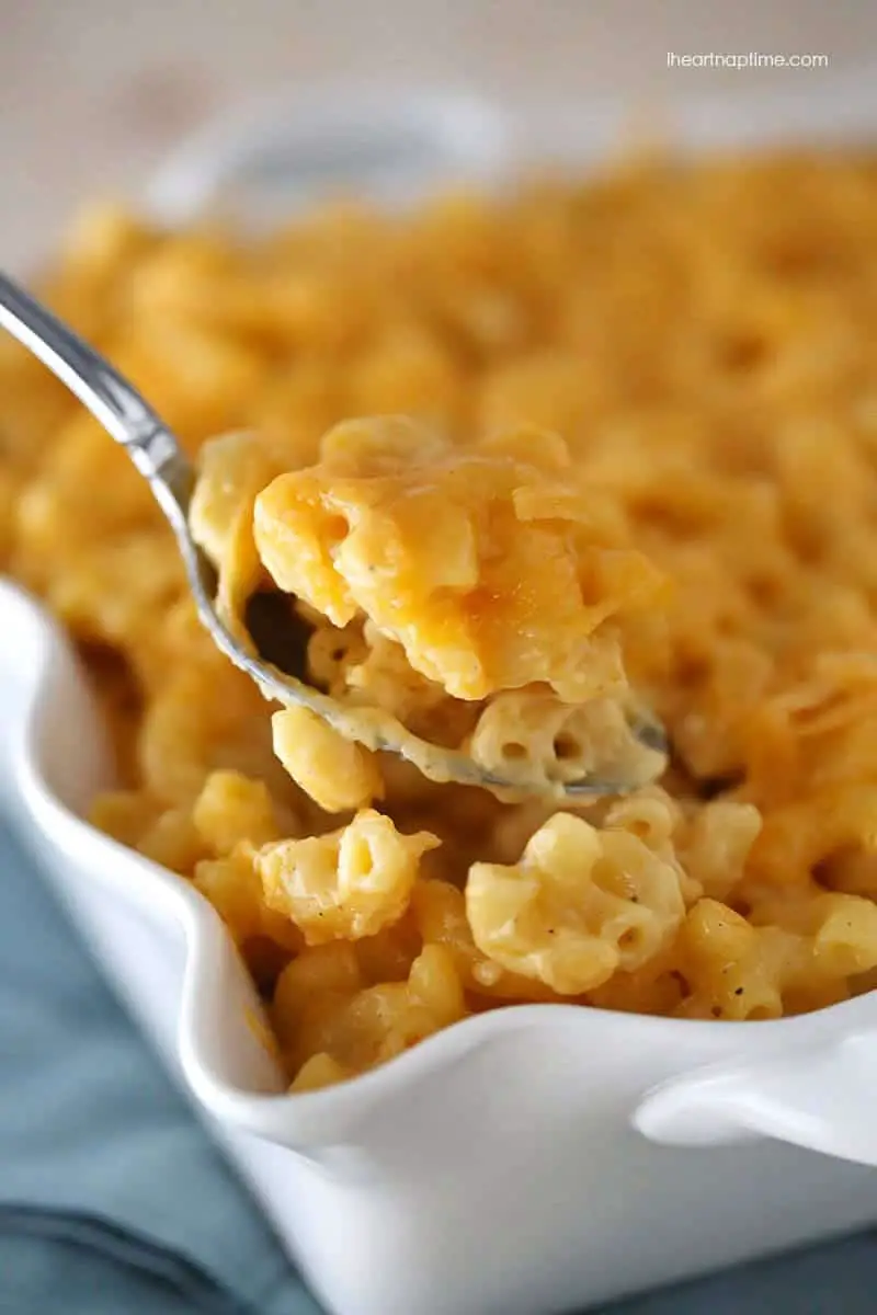 BEST Baked Macaroni and Cheese Recipe