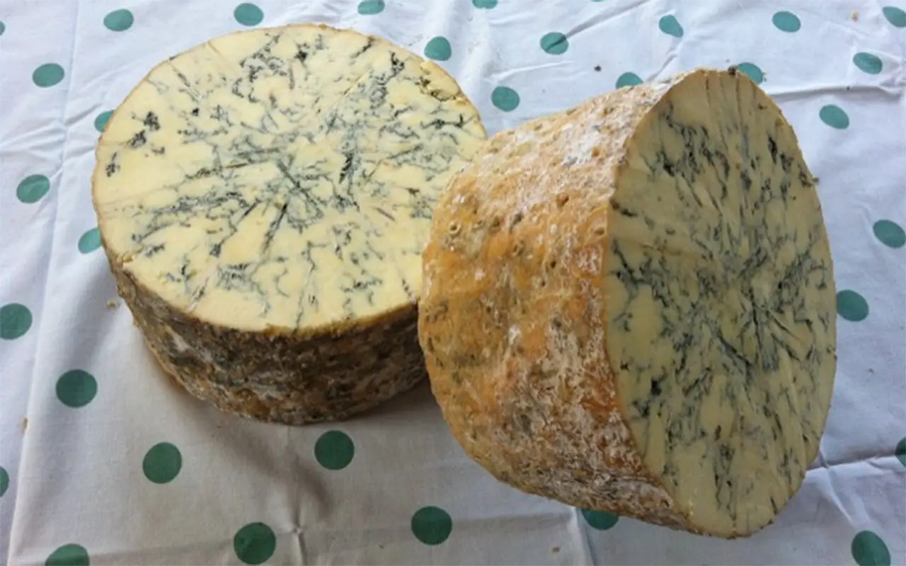 Buy Bath Blue Organic Cheese at Pong Cheese
