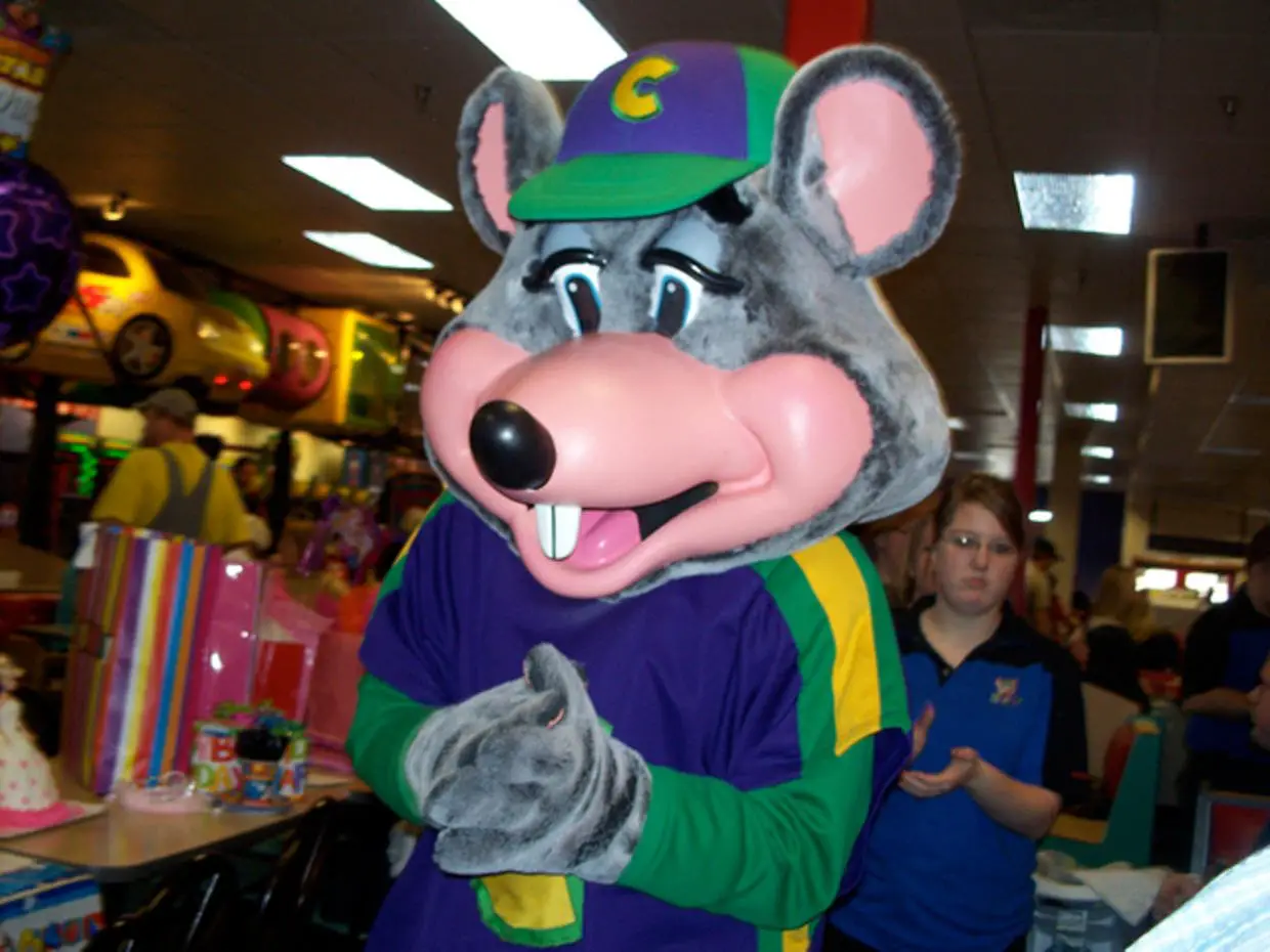 Chuck E. Cheese being replaced with hip rock star