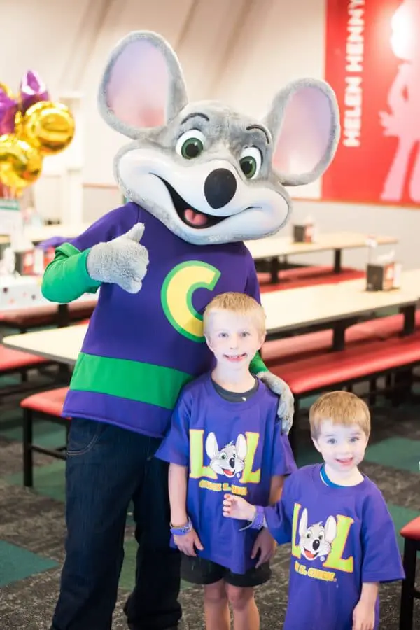 Chuck E. Cheese Remodel 2019 Review