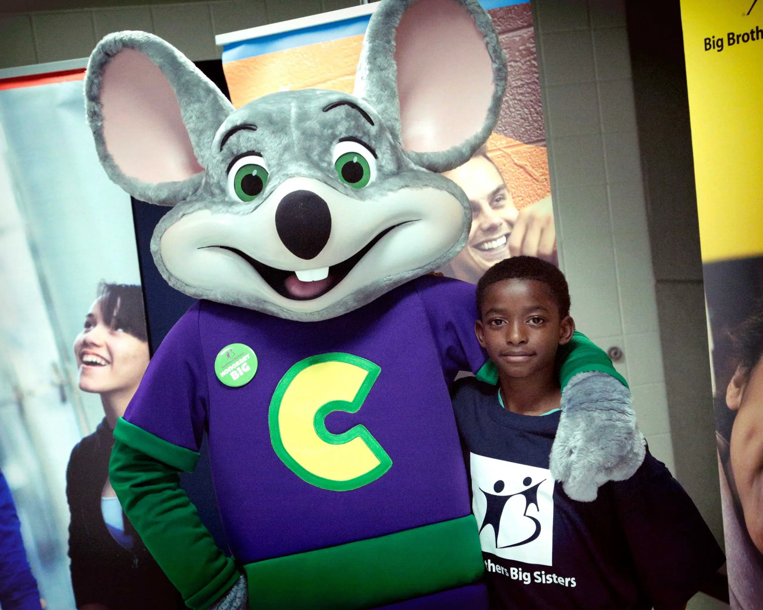 Chuck E. Cheese Volunteers as Honorary Big for National Volunteer Month ...