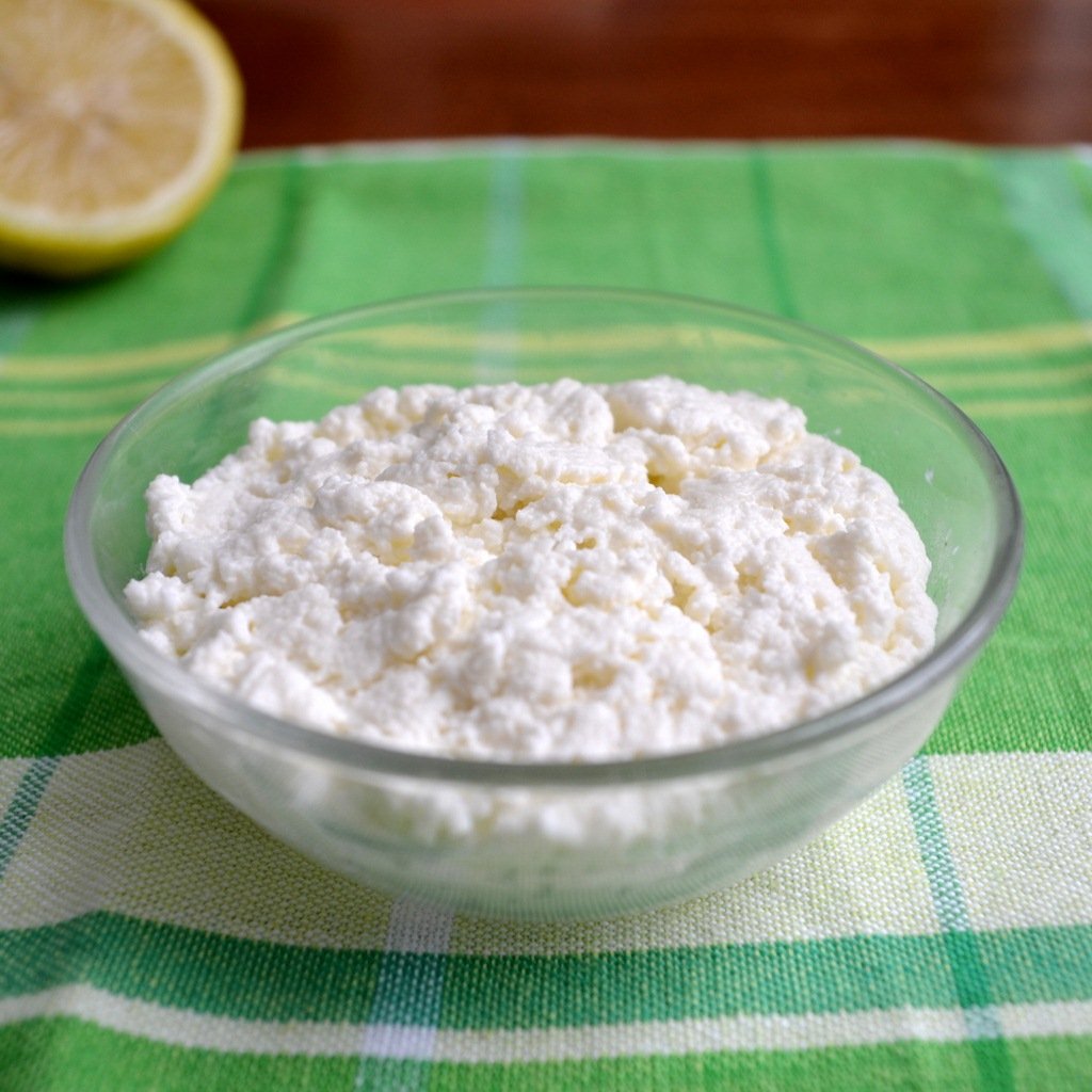 Homemade Ricotta Cheese with Three Easy Ingredients