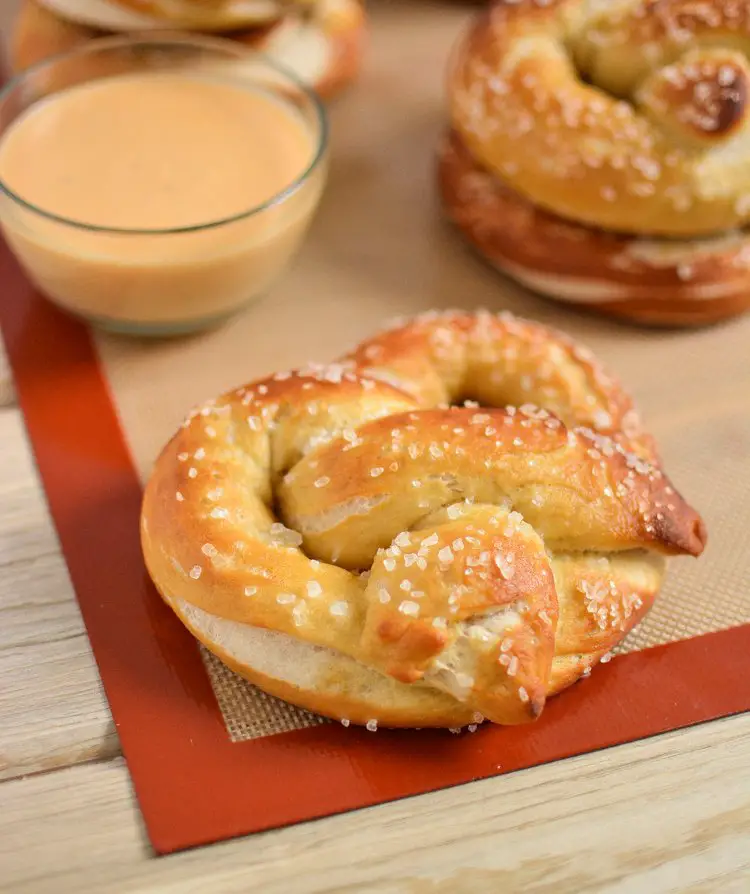 Homemade Soft Pretzels with Spicy Beer Cheese Sauce
