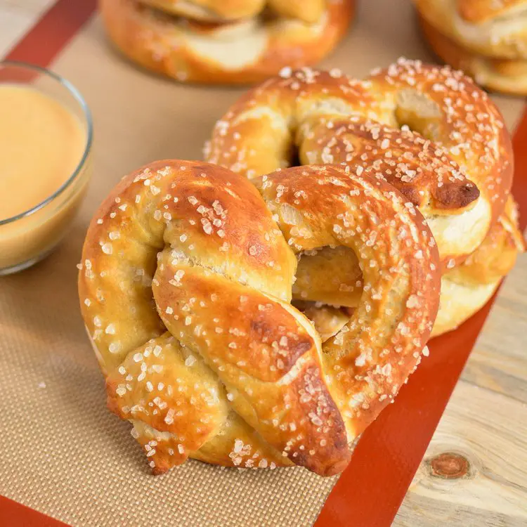 Homemade Soft Pretzels with Spicy Beer Cheese SauceCooking ...