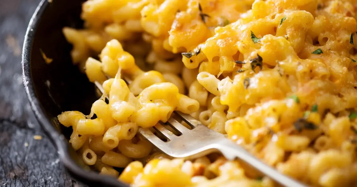 How Do You Make Mac &  Cheese? Twitter Is Being Very Cruel ...