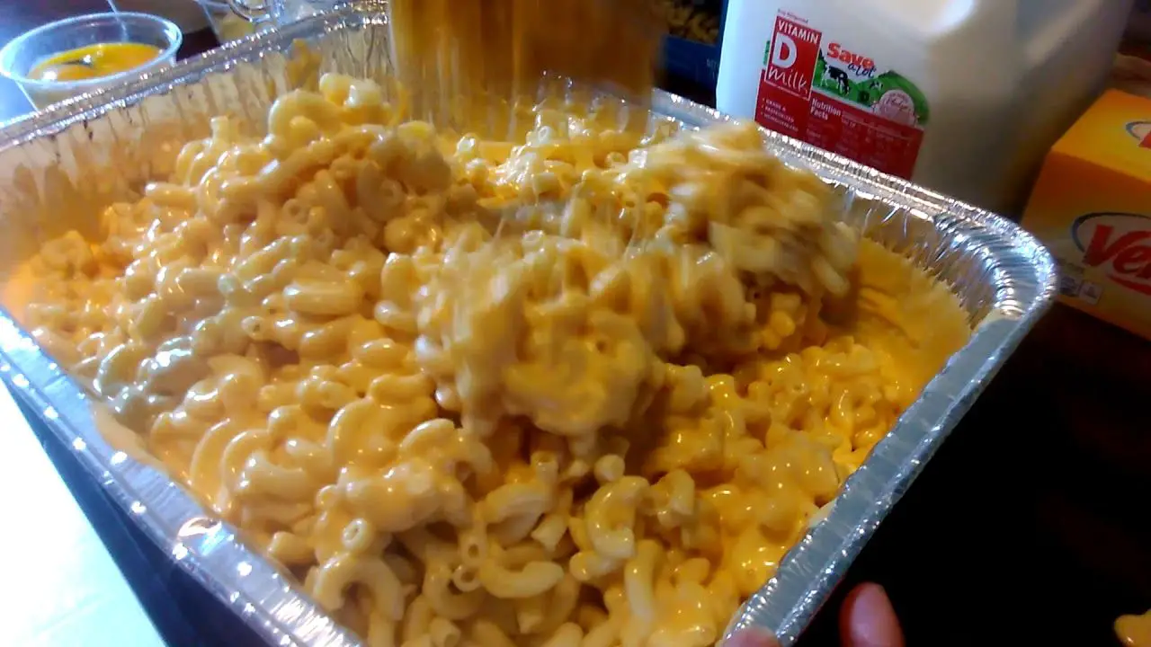 How to make Southern Baked Macaroni and Cheese part 1 of 2