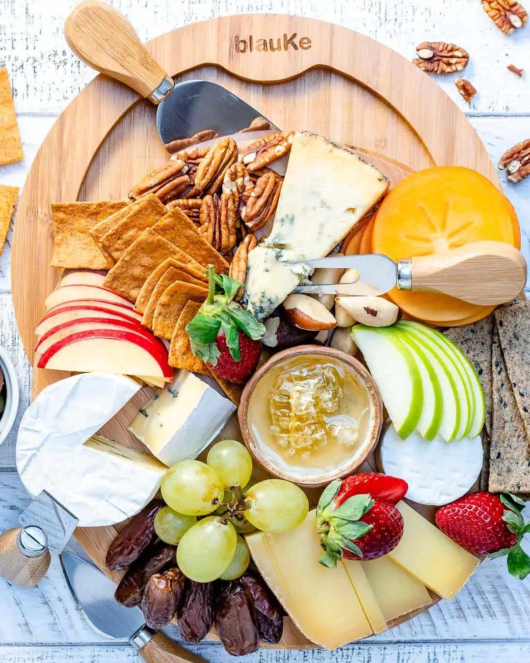 How To Make The Best Cheese Board