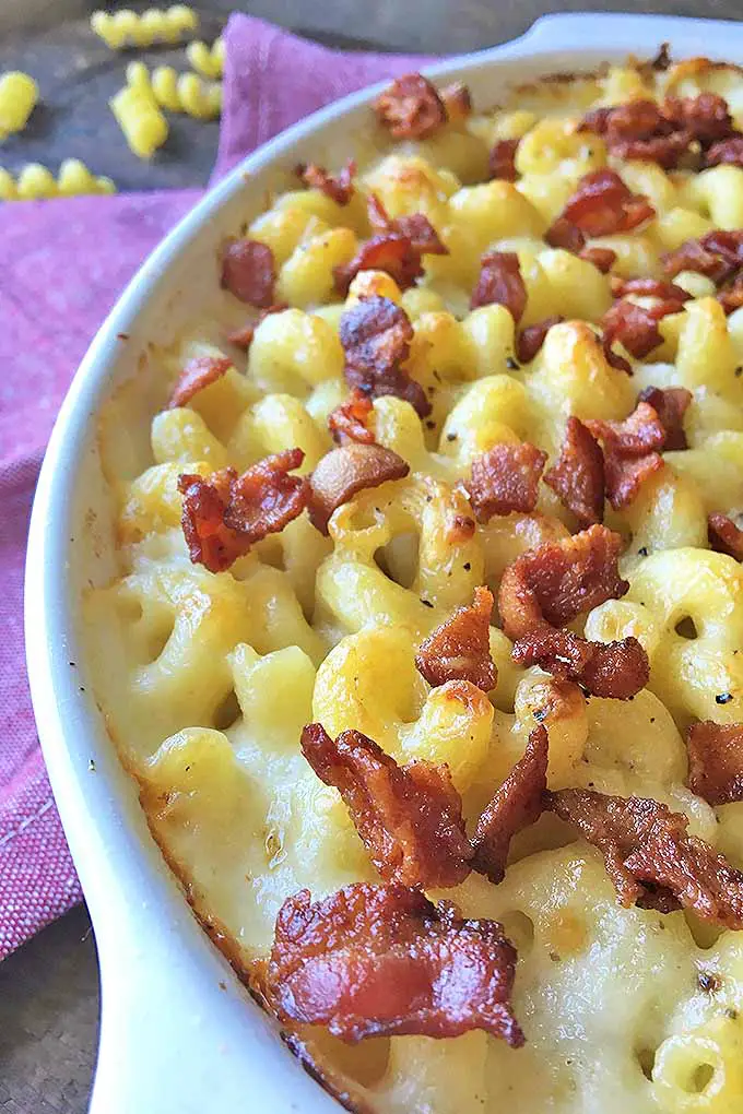How to Make the Cheesiest Mac and Cheese with Bacon
