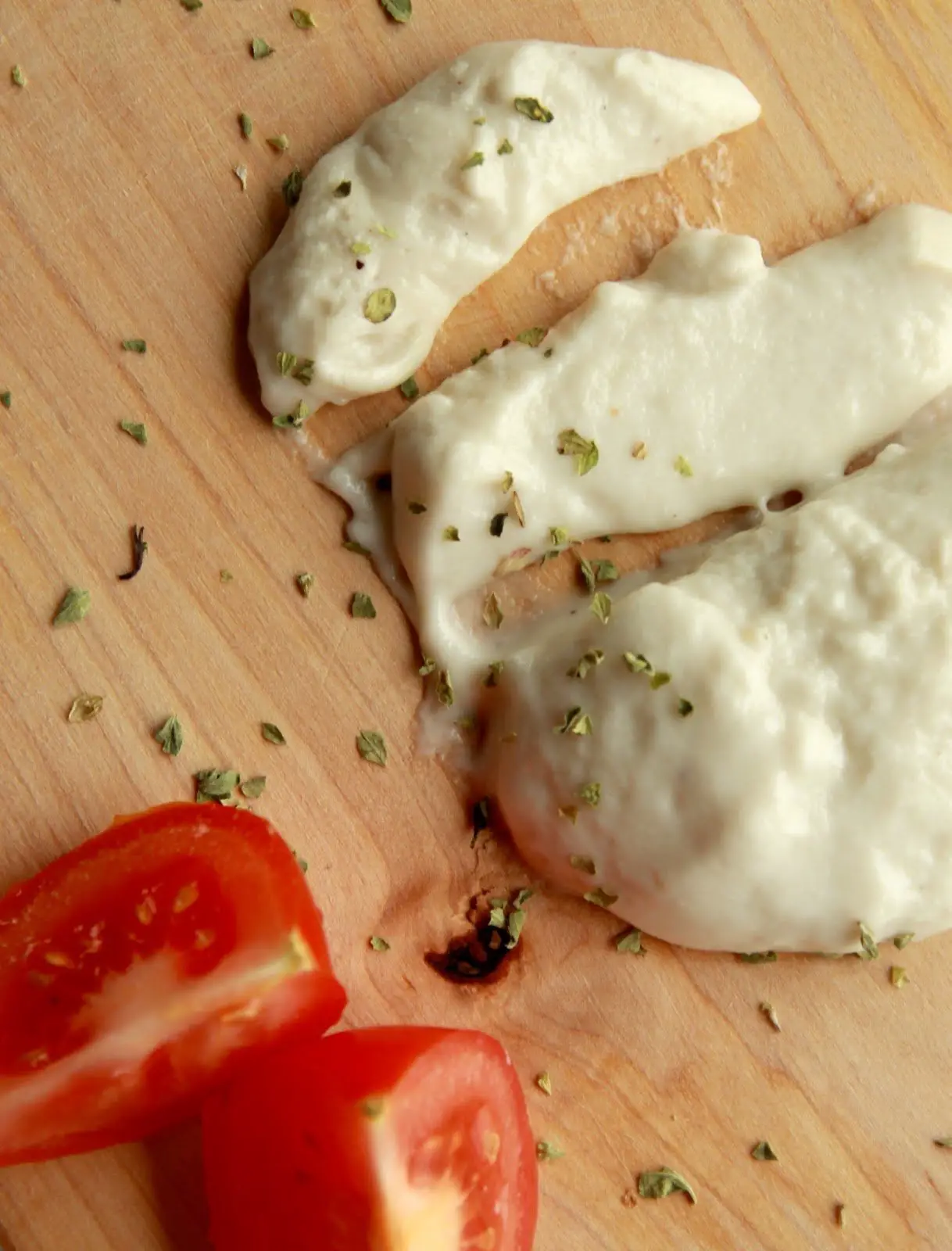 Lazy Vegan: Homemade Vegan Mozzarella Cheese in 10 Minutes!