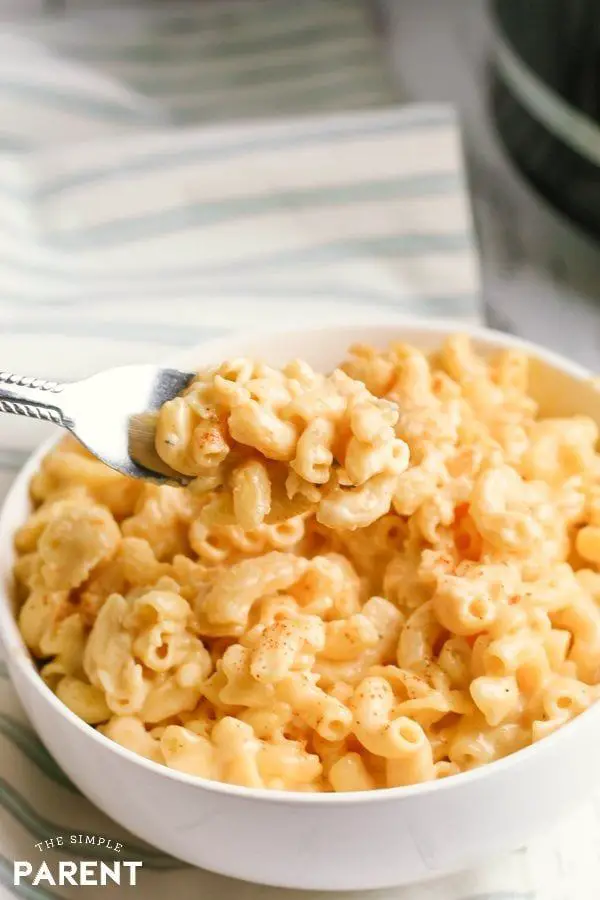 Learn how to make this easy Crock Pot mac and cheese using ...