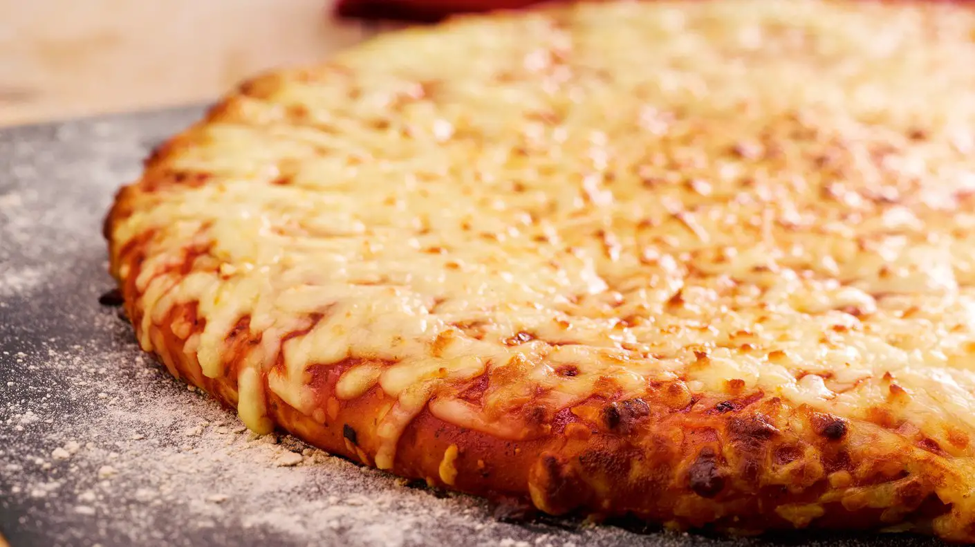 Original Choice Grande Cheese &  Tomato Pizza with ...