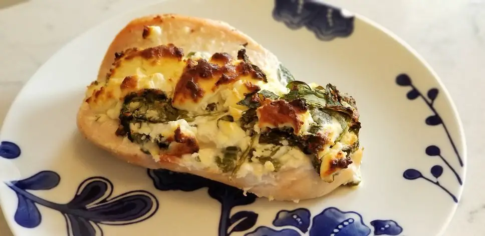 Simple &  Delicious Keto Approved Spinach Stuffed Chicken ...