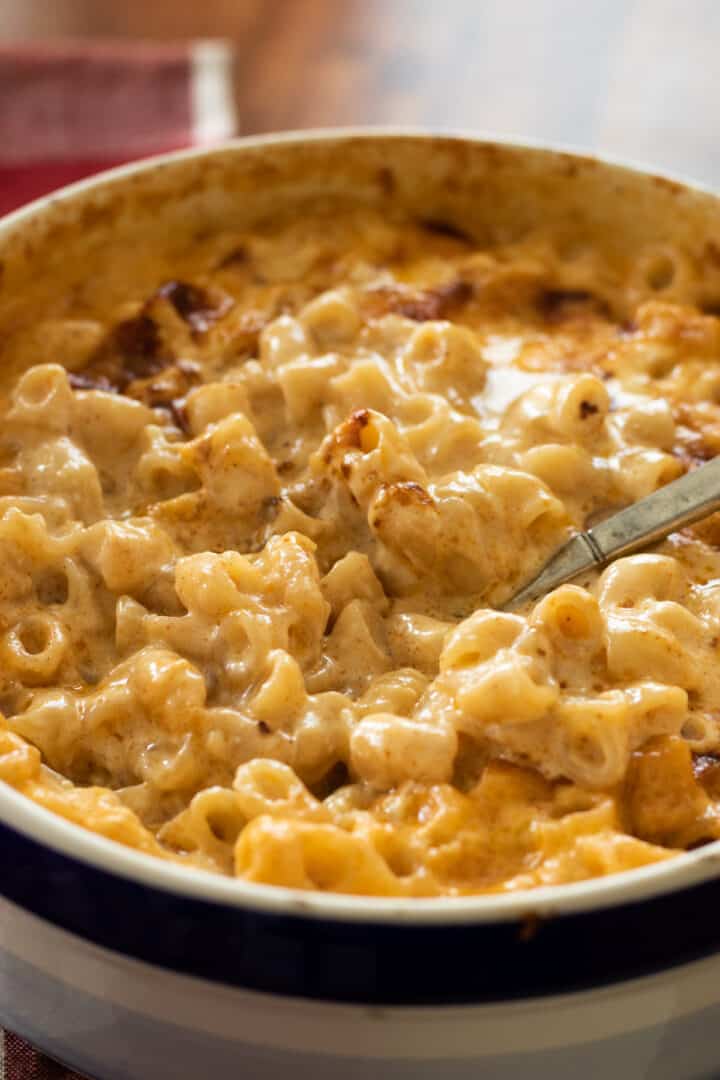 Simple Mac and Cheese Recipe without Flour (One Pan Dump