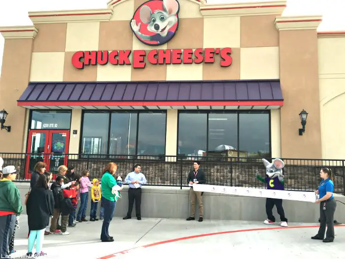 South Fort Worth Chuck E Cheese