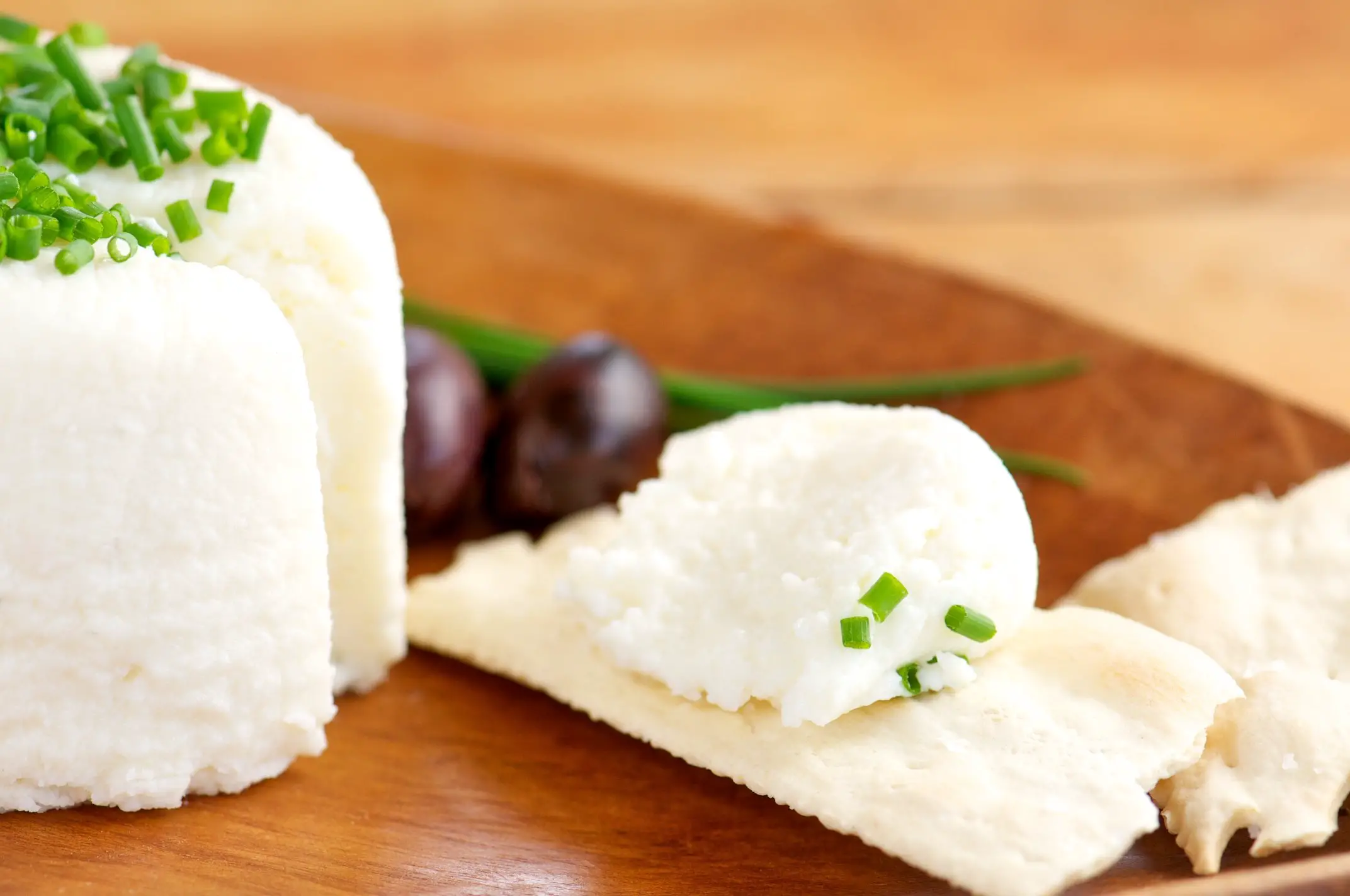 Spring DIY Project: Homemade Goat Cheese