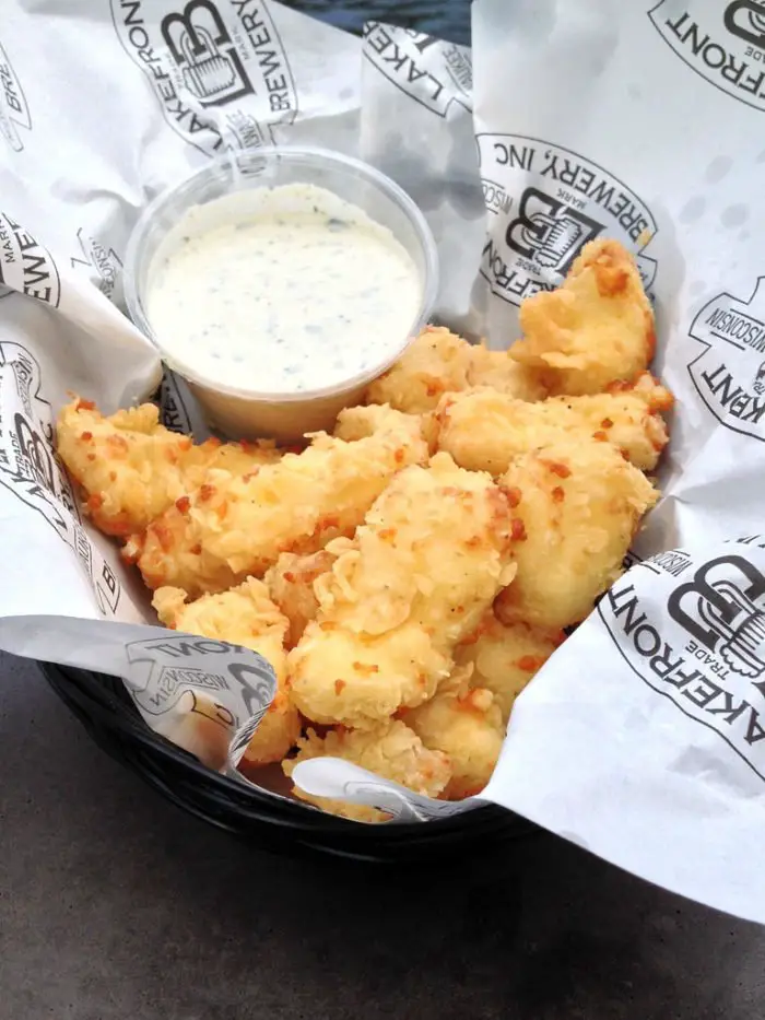 The 20 Best Places To Get Cheese Curds In Wisconsin