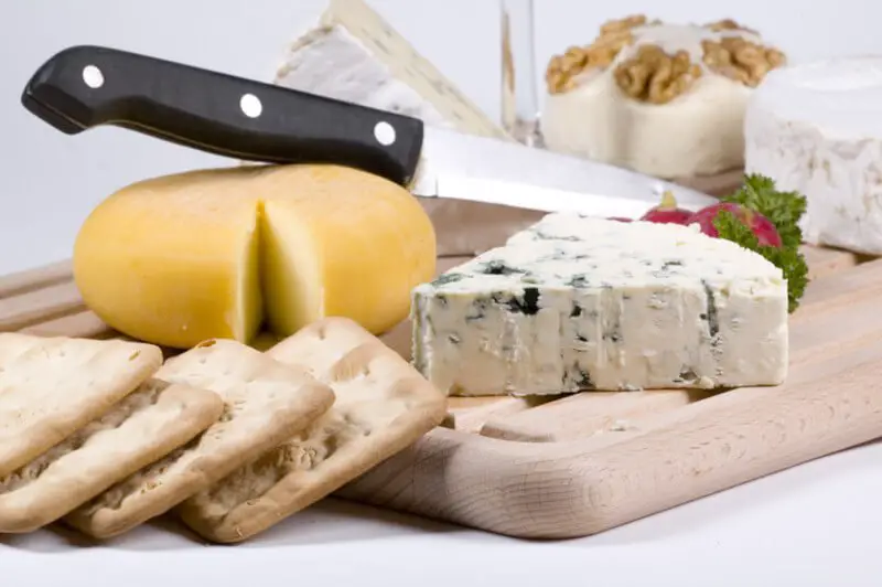 The Best Cheese of the Month Clubs: Cheese, Wine ...