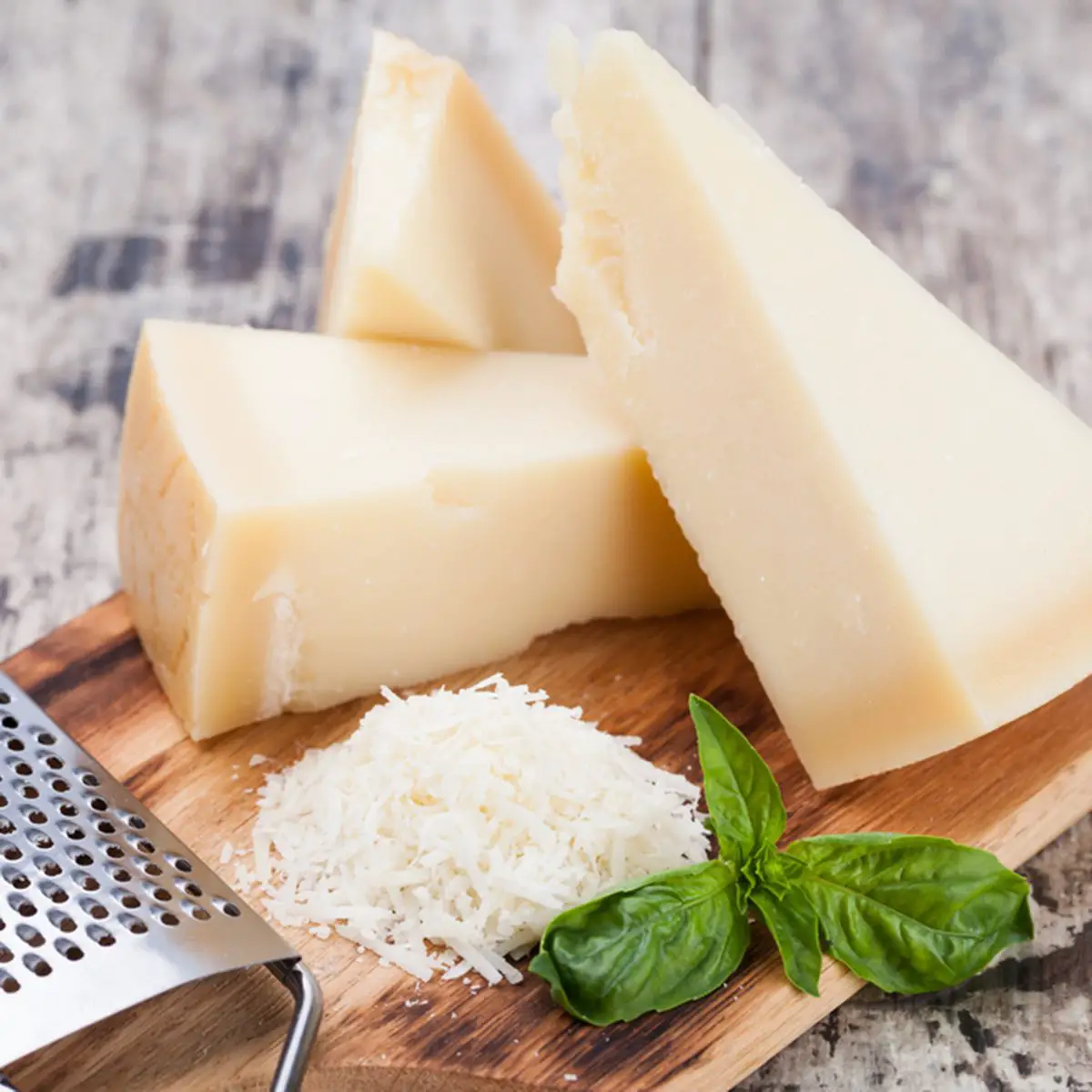 The Healthiest Cheese to Add to Your Shopping List