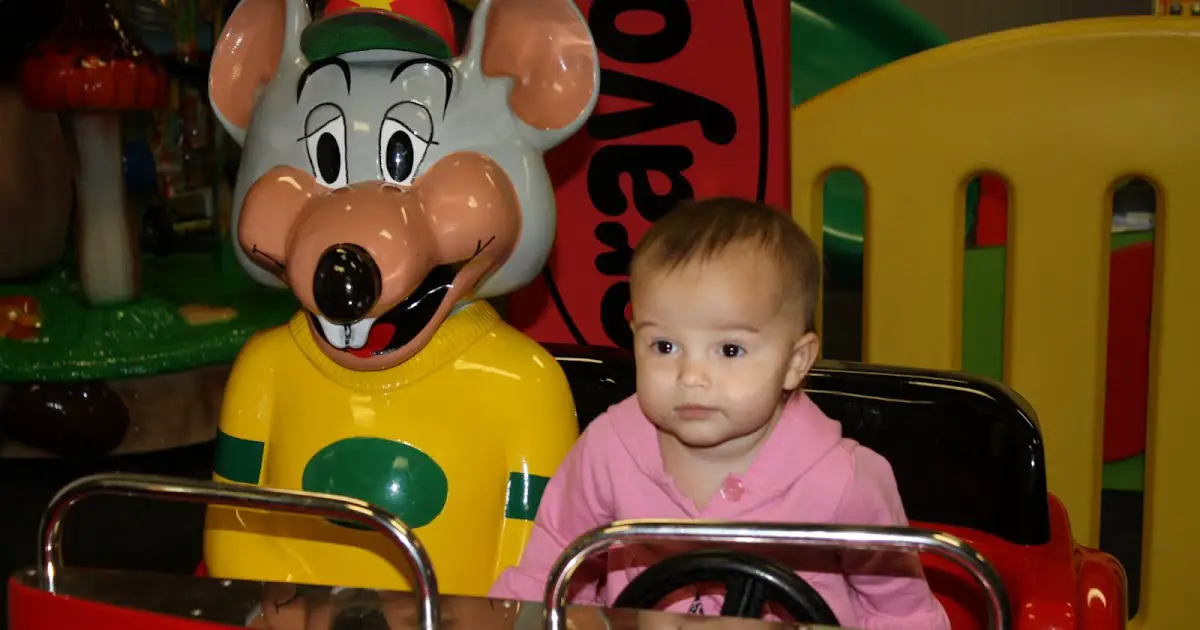 The Seviers: Chuck E. Cheese and A Happy New Year 2012