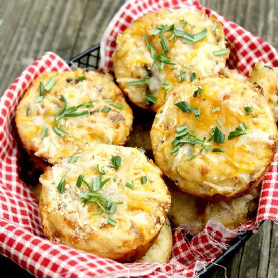 These Savory Cottage Cheese Muffins are the perfect on the go breakfast ...